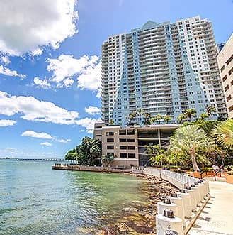 Yacht Club Featured Photo